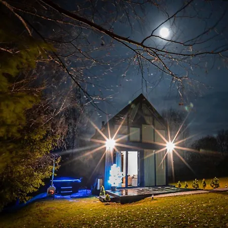 Dom W Starkowie, Sauna I Balia Будинок відпочинку Starkow (Klodzko)